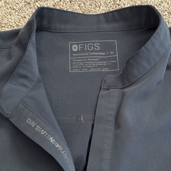 FIGS Rafaela Oversized Scrub Top WXXSW1003 Dark Harbor Women's Size XL - Picture 3 of 7